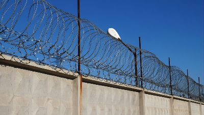 成都工廠周界防范系統(tǒng)解決方案，紅外對射保護(hù)周界安全