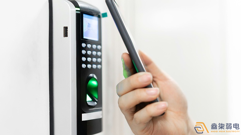 小區(qū)門禁卡如何錄入NFC？