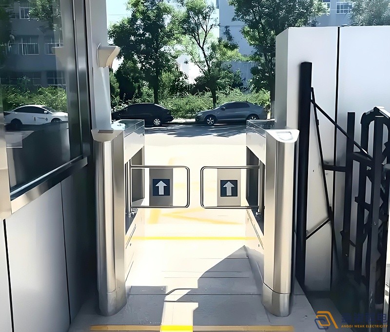 小區(qū)門禁改造的費用大概是多少？